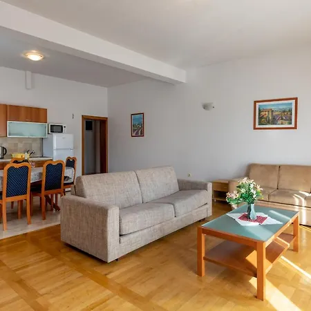 Zaton Bay Apartment